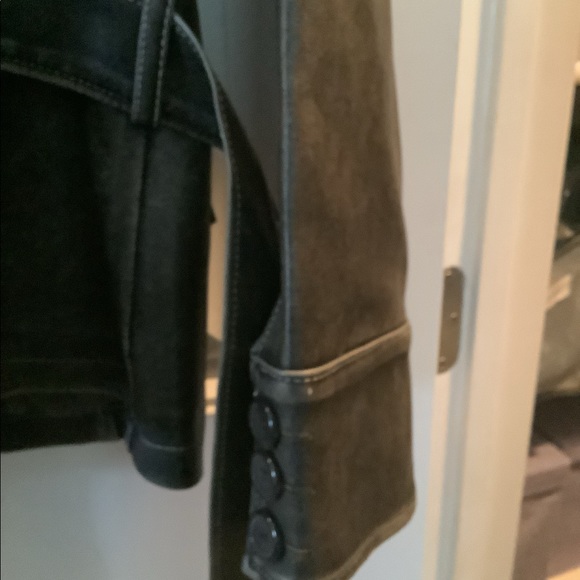 Vanity Jacket - Picture 4 of 7